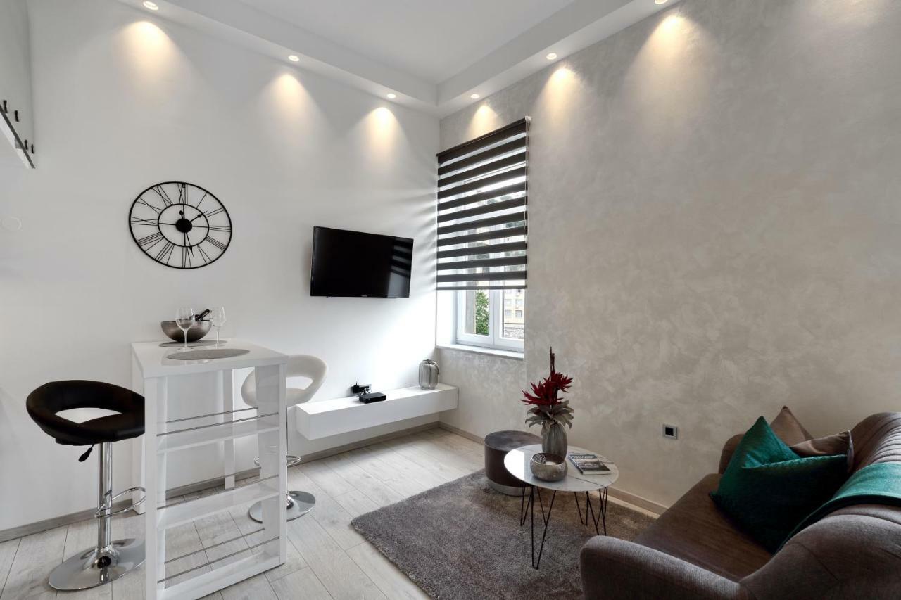 Venari Apartments, リエカ エクステリア 写真