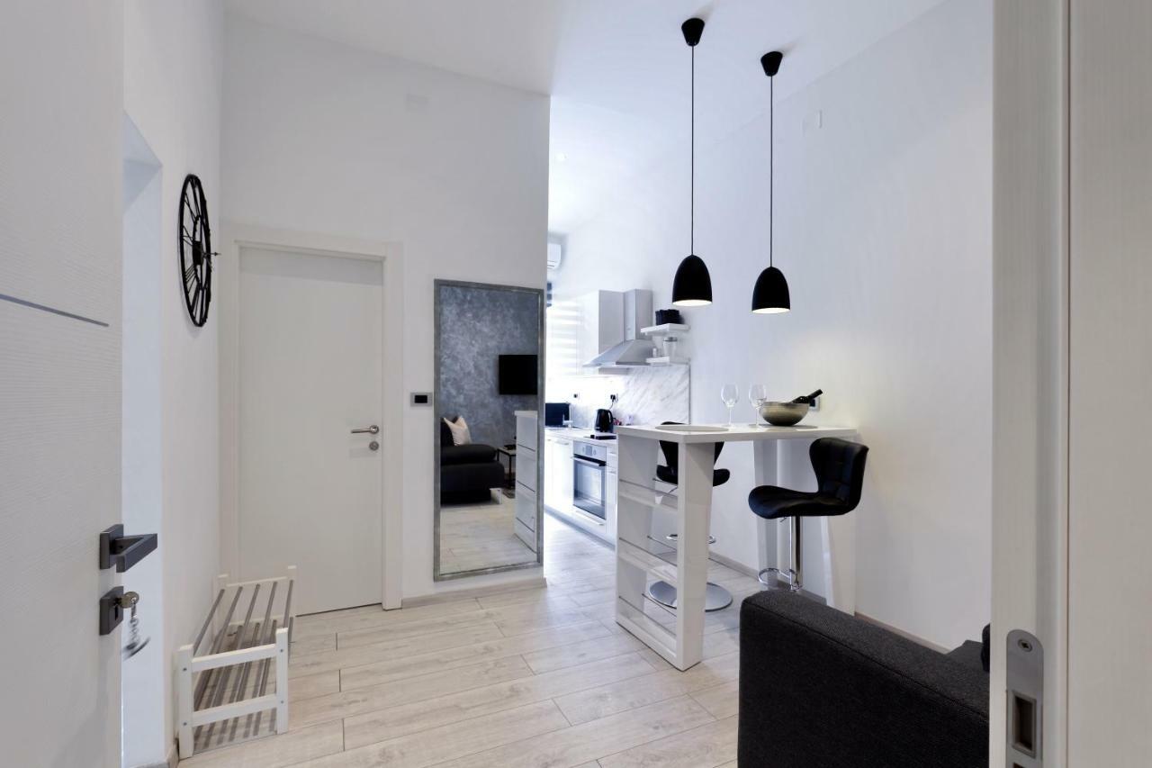 Venari Apartments, リエカ エクステリア 写真